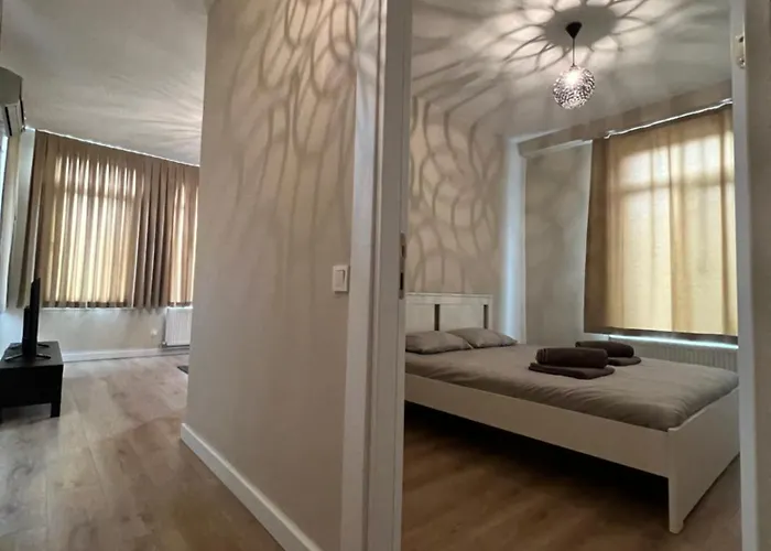 شقة Imperial Suits